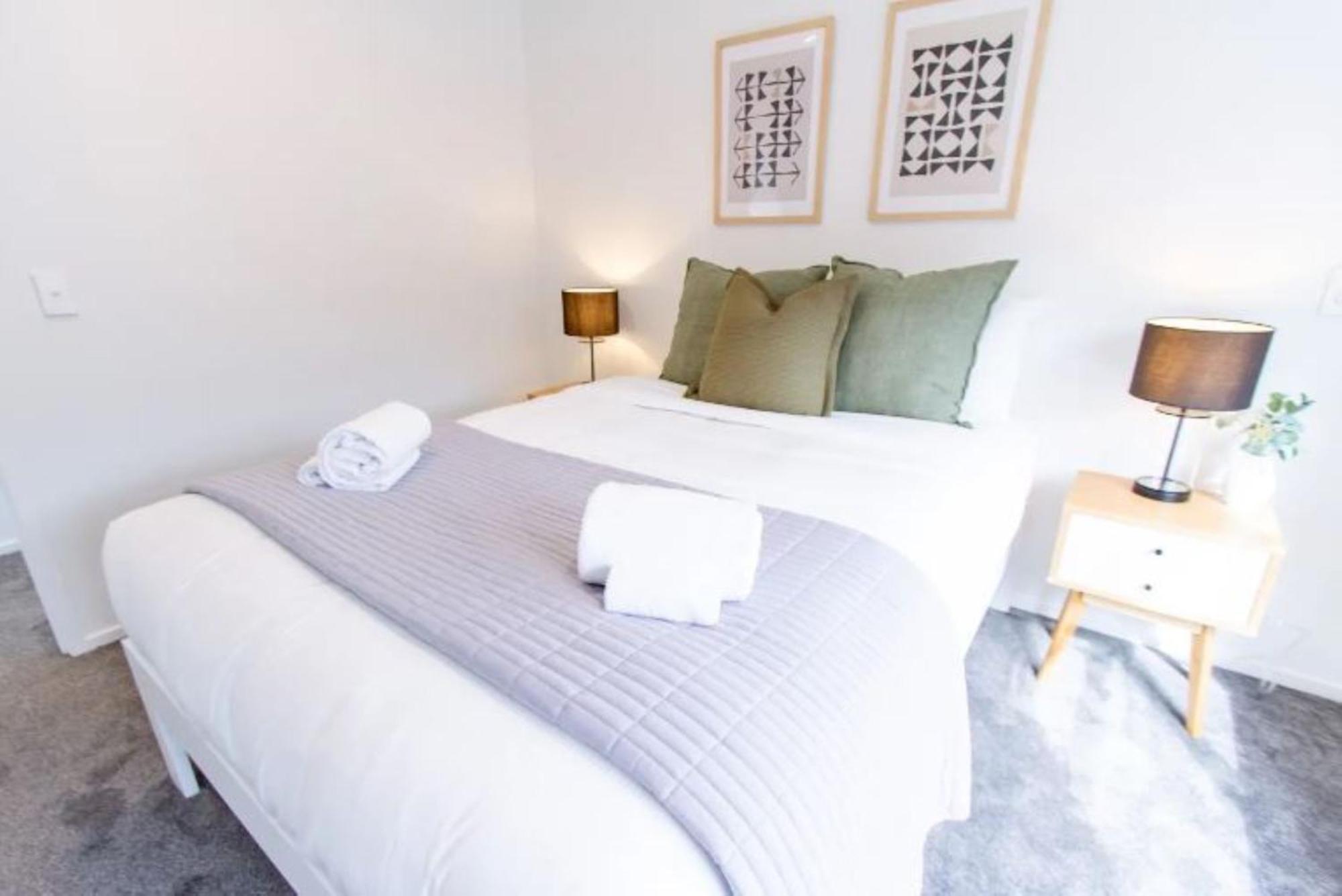 Christchurch Entertainment Hub 2 Bed 2 Bath W Carpark Zewnętrze zdjęcie